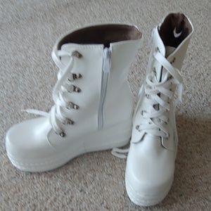 Chunky white platform boots size EU 38/ US 8